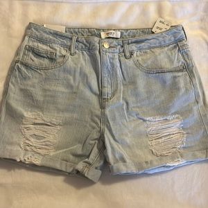 Forever 21 - Denim Boyfriend Short (Size 28)